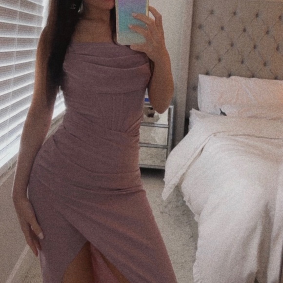 Mauve Purple Pleated Split Formal Dress - Picture 6 of 6